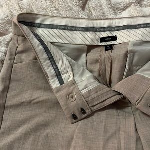 Express editor work pant. Flare leg size 6.